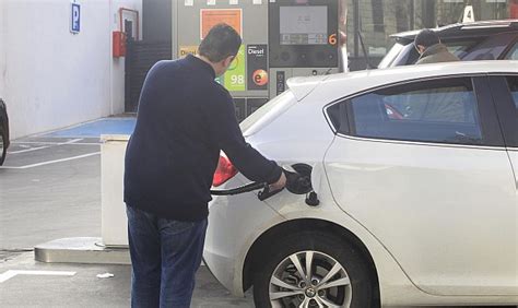 El Consumo De Combustibles De Automoción Cae Un 3 En Agosto