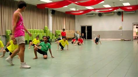 Sjk(c) chung hwa likas p.o.box 4 89400, likas, sabah, malaysia. Gina Little More by SJK (C) Chung Kwok - YouTube