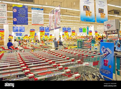 Carrefour Supermarket Mall Of The Emirates Al Barsha Dubai United