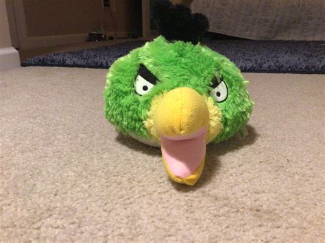 Here Some Pics Of The Bootleg Hal Plush From Ebay Rangrybirds