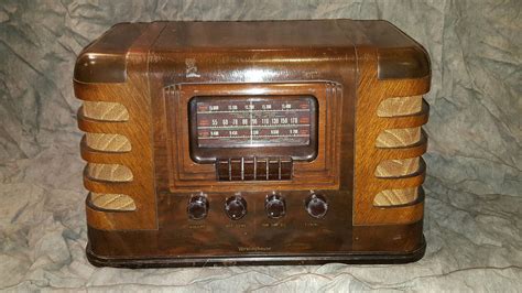Vintage Westinghouse Am Short Wave Tube Radio Mod 684 With Original