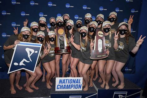National Champions Uva Women Win 2021 Ncaa Swimming And Diving Title