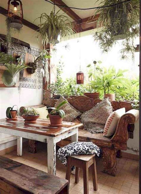 From scented candles to healing crystals, mudcloths, tassles and turkish towels, you'll find everything you need to brighten up your home. 16 Inspiring Bohemian Decoration Ideas to Makeover Your ...
