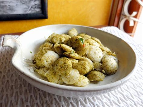 Karuveppilai Podi Idli Recipe By Archanas Kitchen
