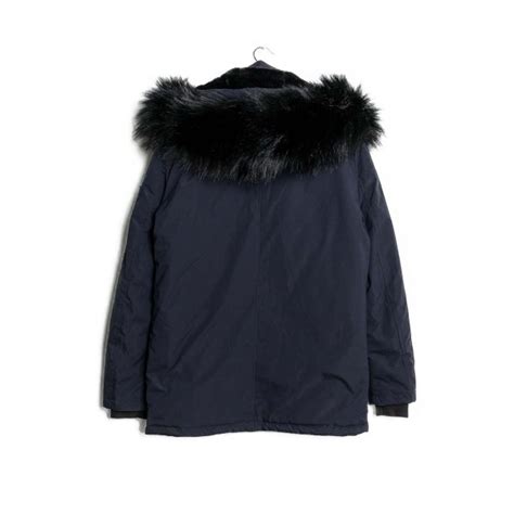 Découvrez les parkas helly hansen pour homme. Parka Mi-long homme gros et demi-gros pas cher