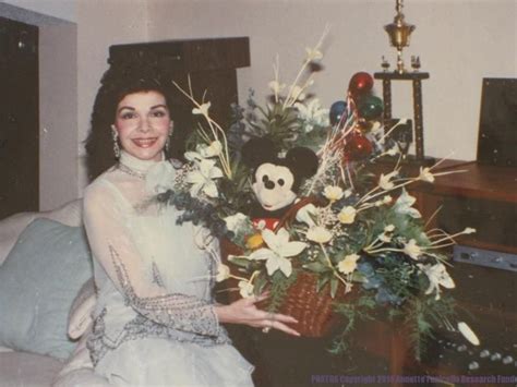 Annette Funicello And Glen Holt Wedding Flowers May 3 1986 Annette Bening Annette Funicello