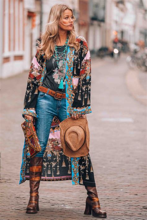 Bohemian Style Kimono Ibizabohogirl A Bohemian Fashion And Lifestyle Blog