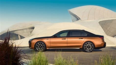 Bmw Previews Its Upcoming I7 Electric Sedan Acquire