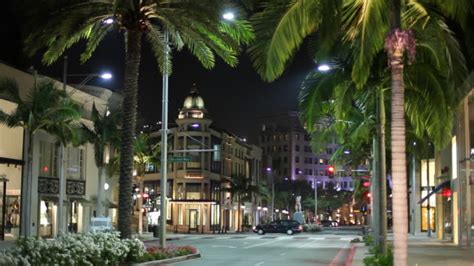 Ws Street Scene At Night Hollywood Los Angeles California