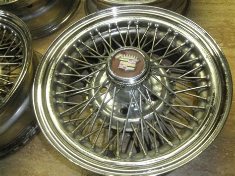 Buy Cadillac Wire Wheels 4 In Southfield Michigan Us
