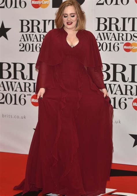 Surprisingly Tall Adele Reveals Height Without High Heels