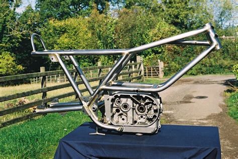 mojo motorbikes replica chrome moly frames and accessories motorcycle frames racing bikes