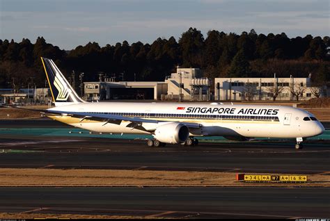 Boeing 787 10 Dreamliner Singapore Airlines Aviation Photo 5347025