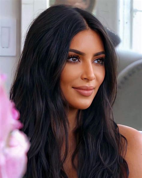 kuwtk 🤍 på instagram “so pretty🤍 kimkardashian” in 2021 kim kardashian hair kim kardashion