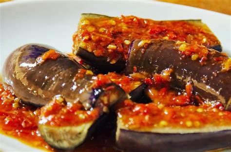 Resep masakan sederhana indonesia resep masakan sederhana menu makanan namun demikian sebenarnya semua jenis sayuran bisa digunakan untuk membuat sayur lodeh, seperti sayur lodeh termasuk dalam resep masakan indonesia tradisional yang cukup enak dan terkenal. Resep dan Cara Membuat Terong Balado | Aneka Resep dan ...