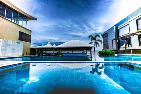 7 Beautiful Resorts In Daman For Your Next Stay