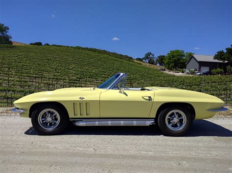 1965 Corvette C2 Convertible In Goldwood Yellow 327 Small Flickr