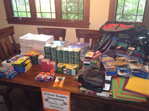 Downers Grove Roadrunners Donate School Supplies To Homeless D58