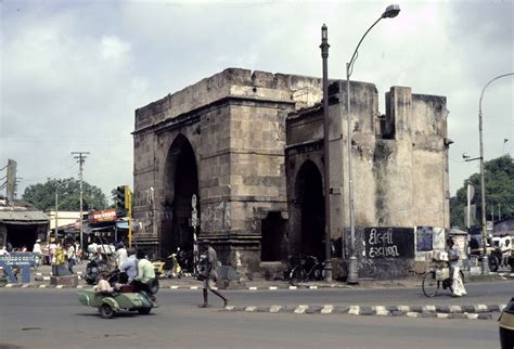 Gates Of Ahmedabad Delhi Darwaza Side View Archnet