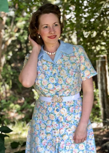 Sunny Floral 1950s House Dress Verity Vintage Studio