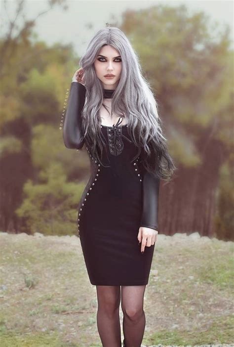 Model Dayana Crunk Outfit Killstar Welcome To Gothic And