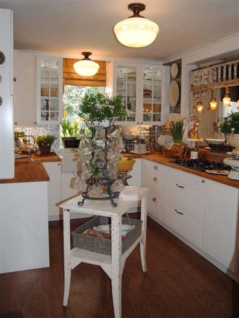 First, let's envision an empty kitchen. Small Cottage Kitchen Home Design Ideas, Pictures, Remodel ...