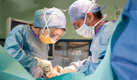 Imperial College Healthcare Nhs Trust Trust Performs Pioneering Brain Tumour Surgery