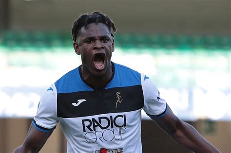 Duván zapata tuvo una gran temporada en atalanta, siendo uno de los mejores equipos de la serie a, y metiéndose como una de las duplas más goleadores del 2021 junto a su compatriota luis muriel. Duvan Zapata obiettivo di mercato della Juventus, che offre all'Atalanta 30 milioni e Perin