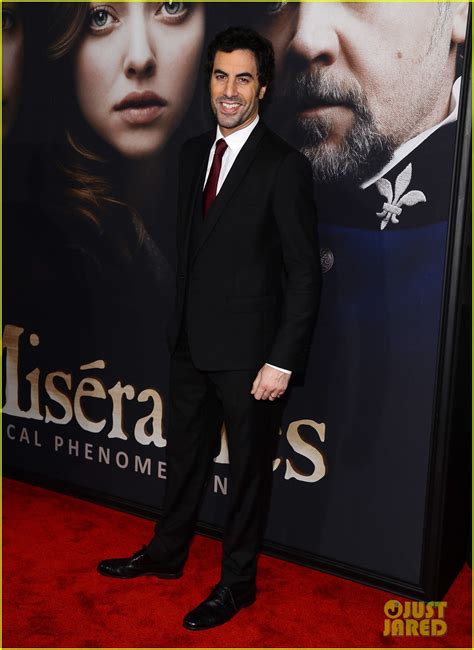 Hugh Jackman And Russell Crowe Les Miserables Nyc Premiere Photo