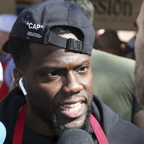comedian kevin hart steps down as oscars host after outcry over old ‘homophobic tweets south