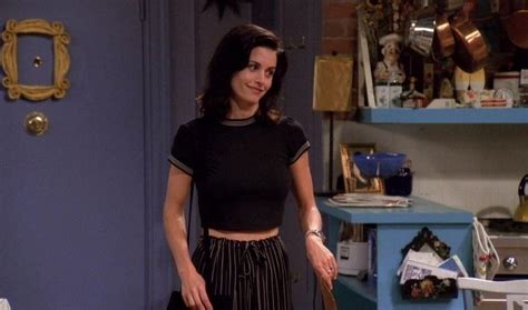 9 Totally Underrated Monica Geller Fashion Moments Monica Geller