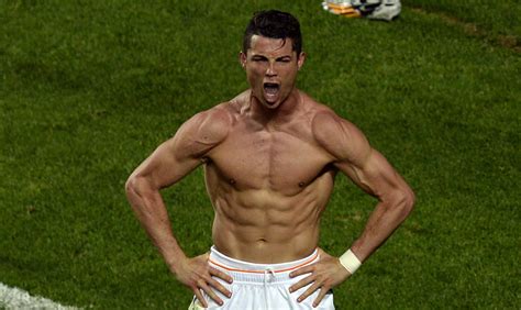 Криштиану родился в семье марии долореш душ сантуш авейру и жозе диниша авейру. Cristiano Ronaldo shirtless screaming - Cristiano Ronaldo ...