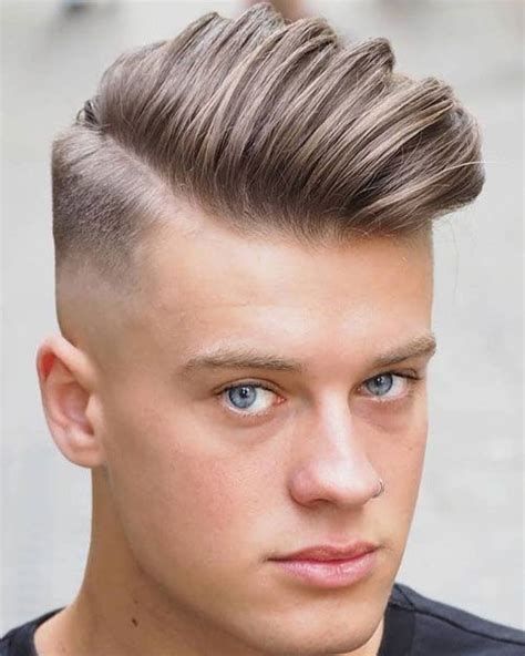 Side Swept Skin Fade Side Swept Hair For Men Cool Men S Side Swept Hairstyles With A Fade