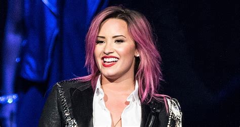 Demi Lovato Reveals Much Shorter Pink Hair Demi Lovato Hair Just