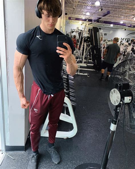 David Laid On Instagram Recess Joggers Gymshark Gym Outfit