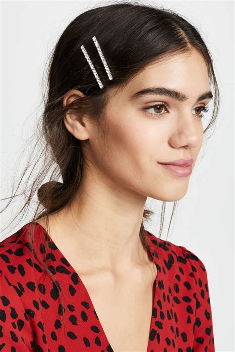 How To Style Hair Clips Hair Clip Trend 2019 Poor Little It Girl