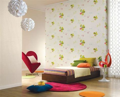 Roombeez tapeten ideen für wohnzimmer schlafzimmer flur und küche mustertapeten moderne tapeten tipps zur raumwirkung anbringung viele bilder. Schlafzimmer Tapeten für ein attraktives Aussehen ...