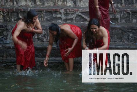 January Kathmandu Nepal Women Take Bathe In The Shali River