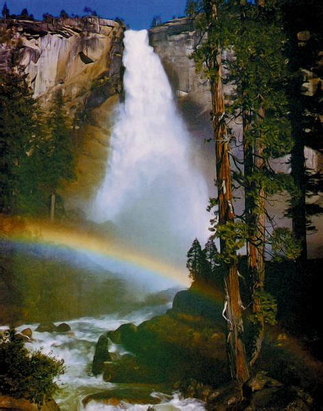 Водопад Невада Радуга Йосемитский Национальный парк Калифорния