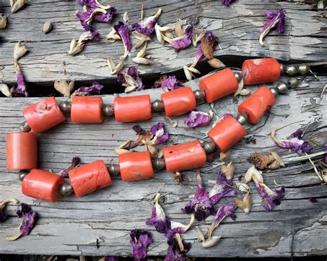 Chunky Undyed Bamboo Coral Trade Bead Choker Necklace With Silver Tone