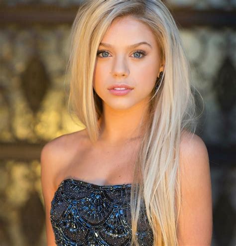 pictures of kaylyn slevin