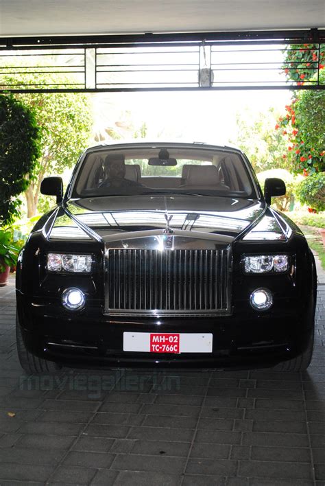 From the world's pinnacle motor car phantom to the bold attitude of black badge and beyond. test: Chiranjeevi New Rolls Royce Car Pics, Rolls Royce ...
