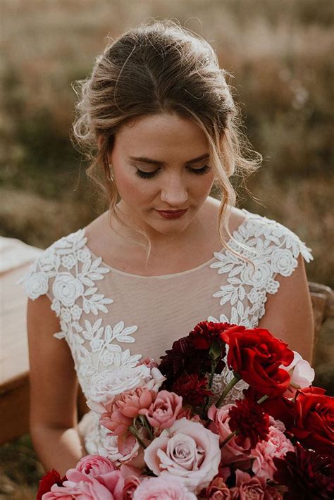 Rustic Garden Wedding Hairstyle For A Stunning Bride Rustic Garden