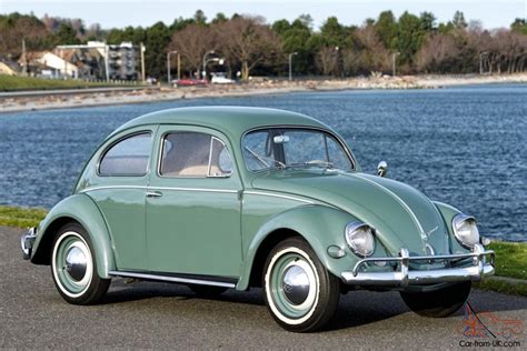 Volkswagen Beetle Classic Oval Window Bug
