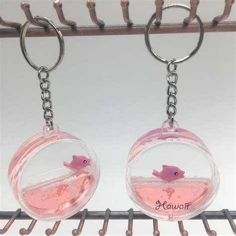 Floating Keychain With 3d Floater Novelty Keyring Liquid Oil Water