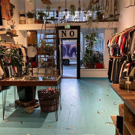 16 Gorgeous Vintage Clothing Shops In Sf