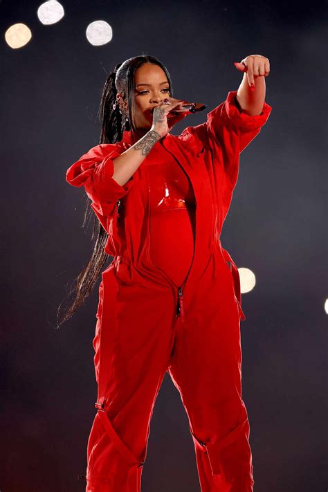 Is Rihanna Pregnant Superbowl 2024 Korie Mildred