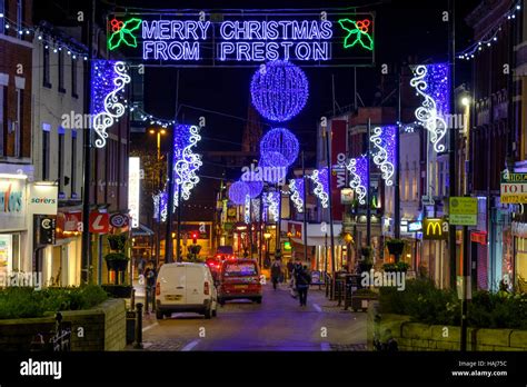 Preston Christmas Shopping Stock Photo Alamy