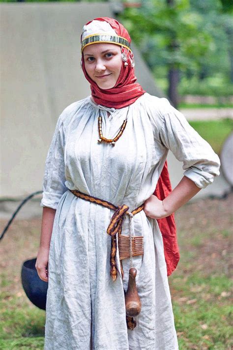 Medieval Slavic Costume Of Ancient Russia Severyani Medieval Clothing