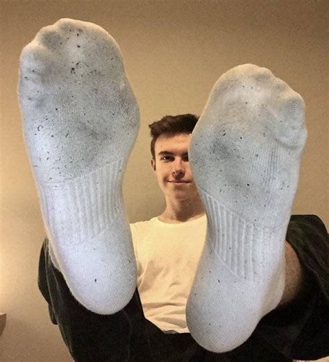 Pin En Smelly Teen Boy Feet Dirty Sockfeet